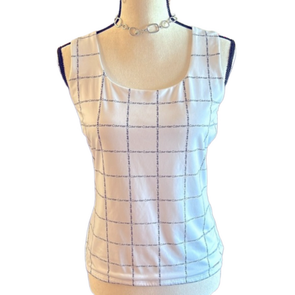 Calvin Klein monogrammed tank top in white with black Calvin Klein letters - Picture 3 of 12